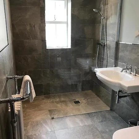 Andresna House Bed & Breakfast